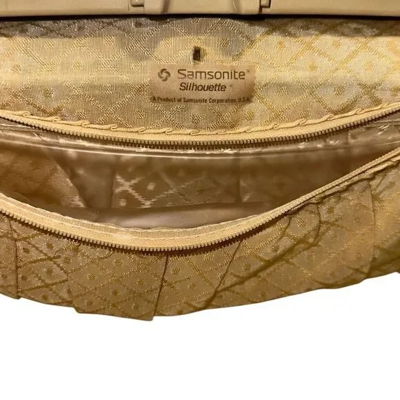 Vtg Blue Samsonite Navy Silhouette Hard Shell Train/Cosmetic/Makeup Case Chrome - Picture 8 of 10